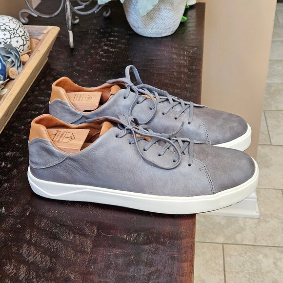 OluKai Men's Lae'Ahi Li 'Ili Leather Sneakers, Stone/Gray, Sz 12 - Picture 1 of 16
